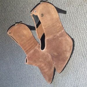 Calvin Klein Berrie brown stiletto